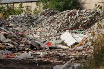 Za vyvezení odpadu do Česka padl v Německu trest 4,5 roku vězení